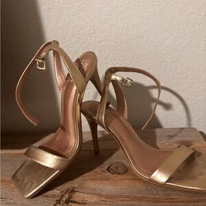 Vince Camuto Gold Sandals